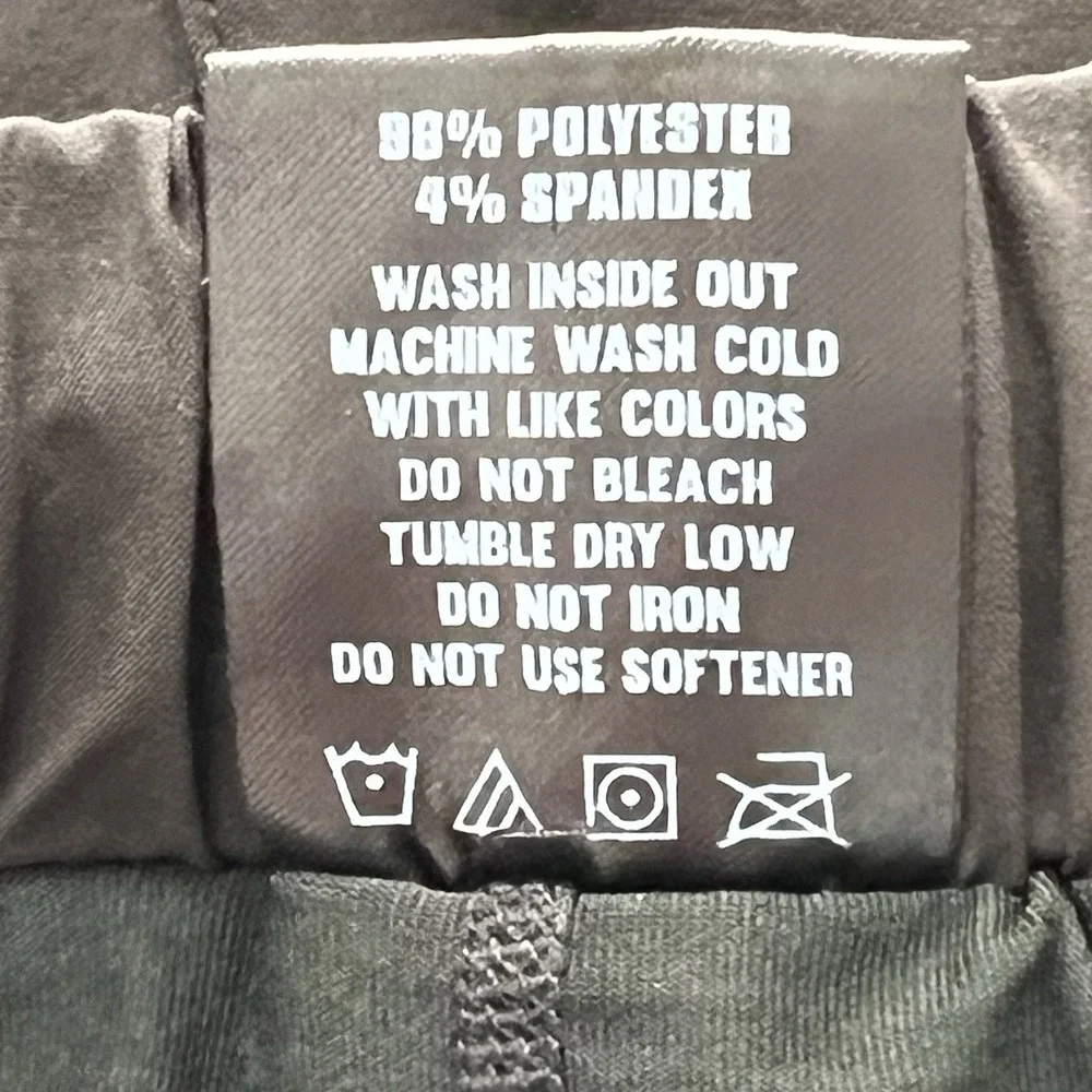 ZYIA active shorts